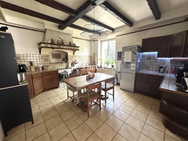 Maison de village - 210 m² - 8 pièces