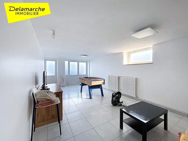 Maison - 220 m² - 8 pièces