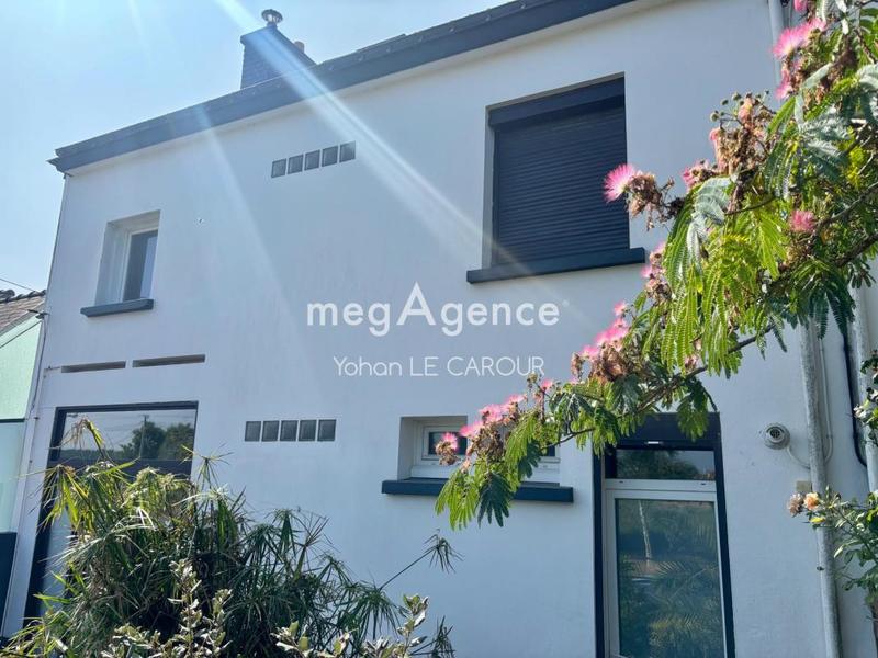 Maison - 122 m² - 6 pièces