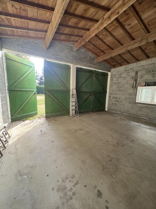 Maison - 213 m² - 5 pièces