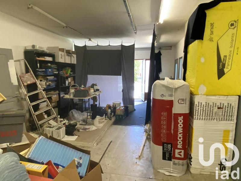 Maison - 220 m² - 7 pièces