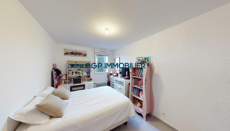 Appartement - 85 m² - 4 pièces