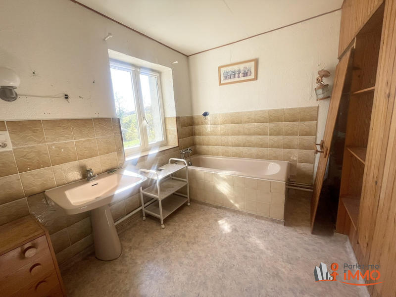 Maison ancienne - 183 m² - 6 pièces