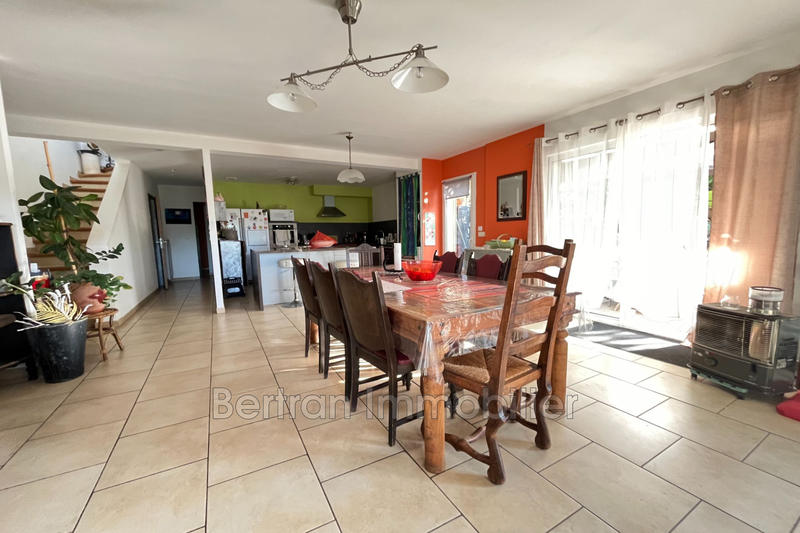 Villa - 141 m² - 4 pièces