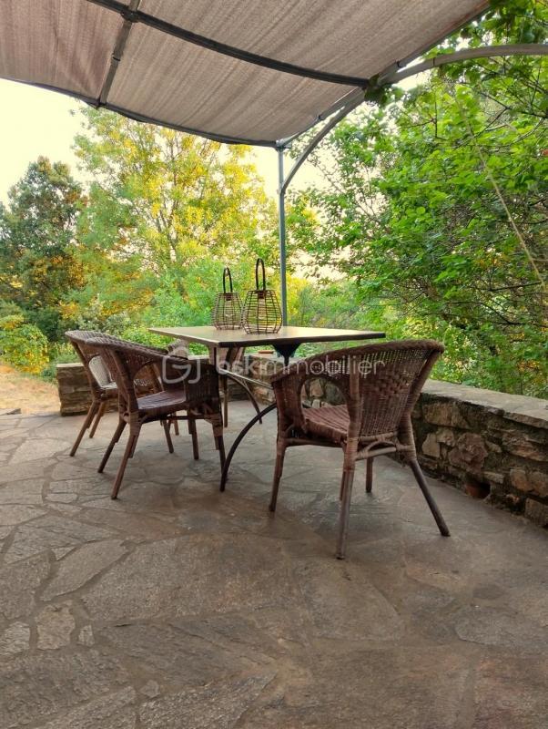 Maison en pierre - 100 m² - 5 pièces