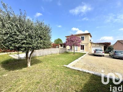 Maison - 98 m² - 4 pièces