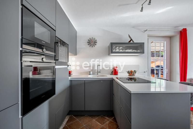 Appartement - 60 m² - 3 pièces