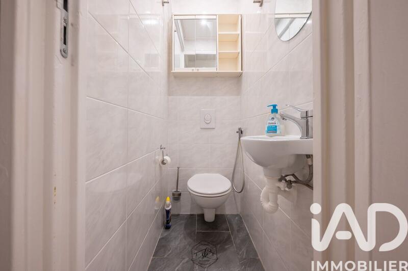 Appartement - 77 m² - 5 pièces