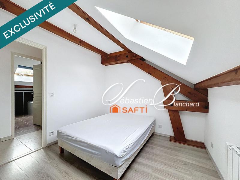 Villa - 270 m² - 9 pièces