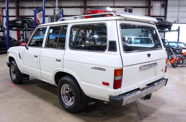 Toyota Land Cruiser Fj-60 4x4