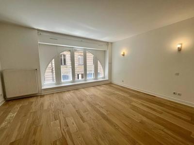 Appartement - 94 m² - 3 pièces