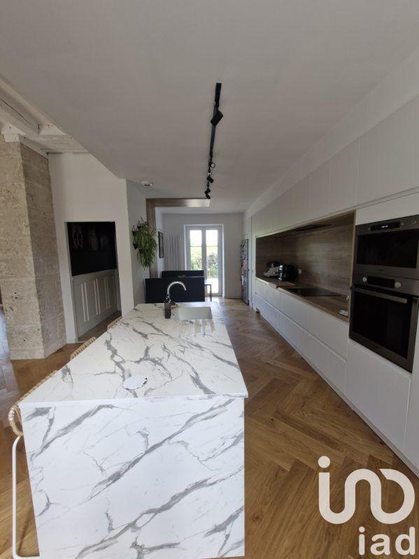 Maison - 192 m² - 6 pièces