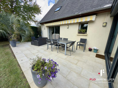 Maison - 140 m² - 7 pièces