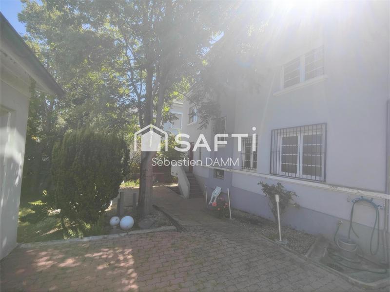 Maison - 192 m² - 8 pièces