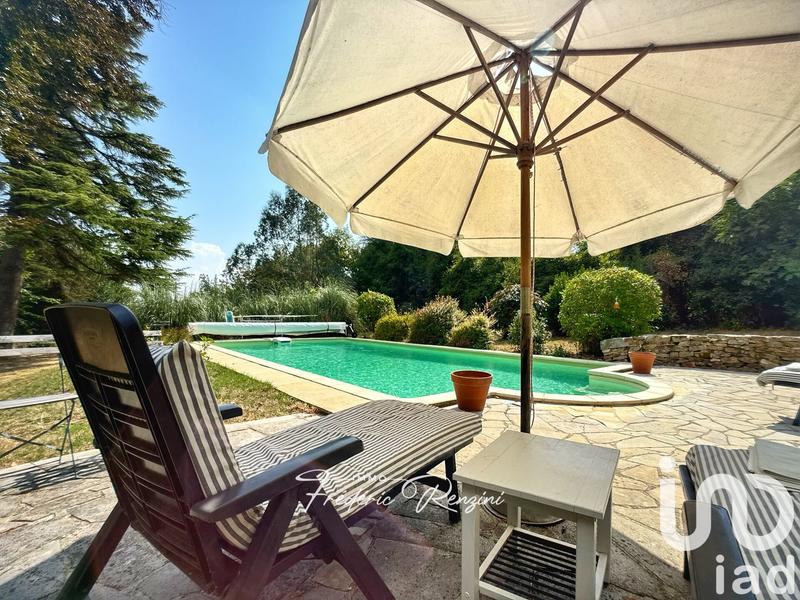 Maison - 110 m² - 6 pièces