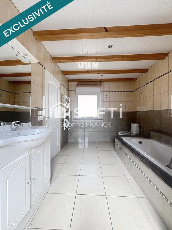 Appartement - 127 m² - 5 pièces