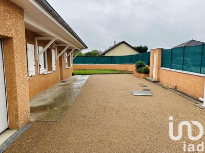 Maison - 102 m² - 4 pièces