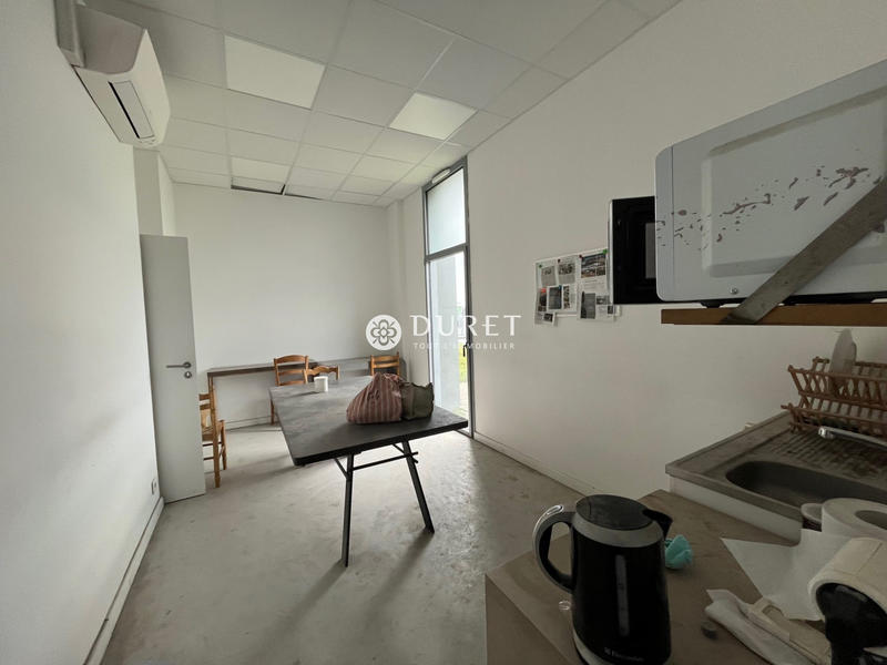 Local d'activités - 532 m²