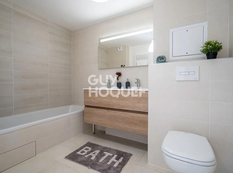 Maison - 91 m² - 4 pièces