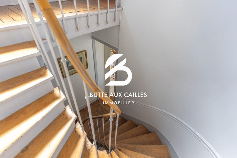 Maison - 192 m² - 7 pièces