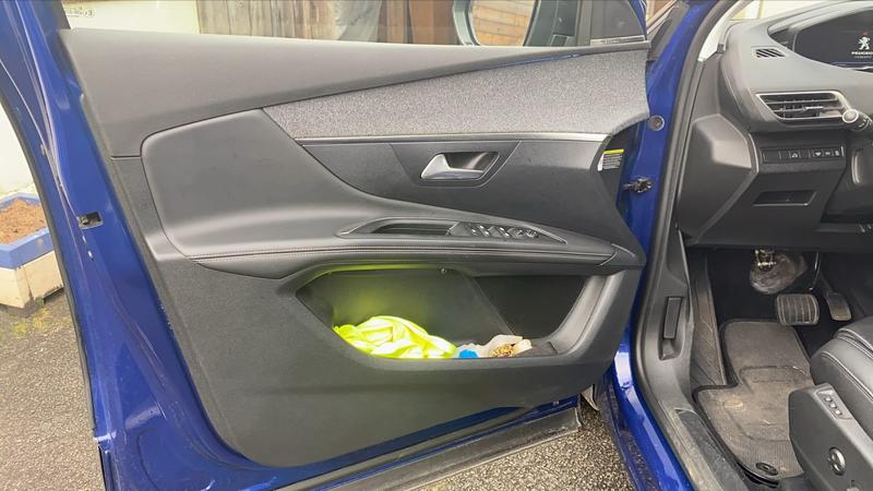 Peugeot 3008 Crossway II 1.6 Thp 165 Eat6 Allure