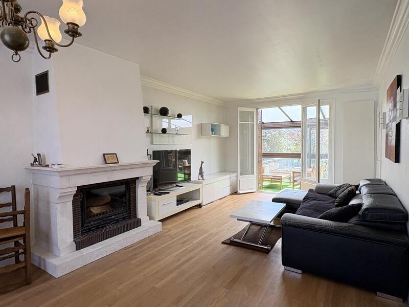 Maison - 174 m² - 5 pièces