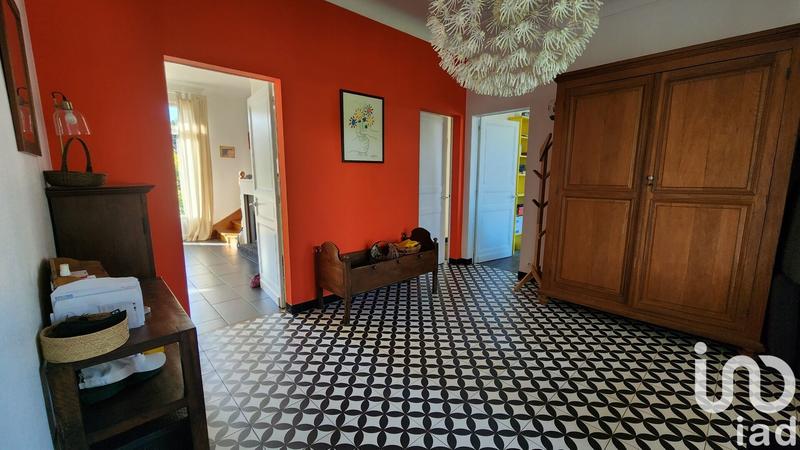 Maison - 200 m² - 7 pièces