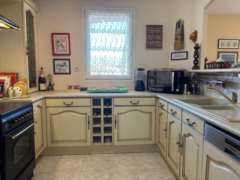 Maison - 102 m² - 4 pièces