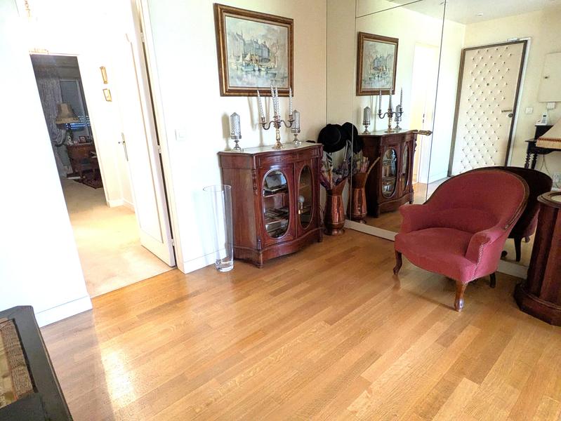 Appartement - 117 m² - 5 pièces