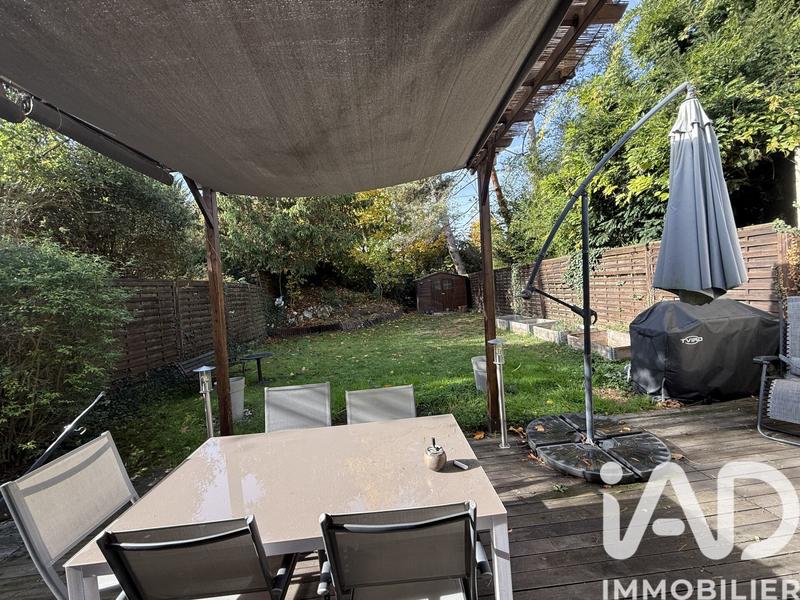 Maison - 105 m² - 6 pièces