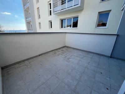 Appartement - 84 m² - 4 pièces