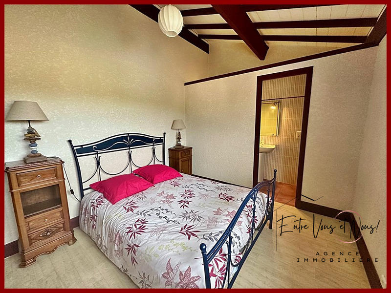 Maison contemporaine - 250 m² - 8 pièces