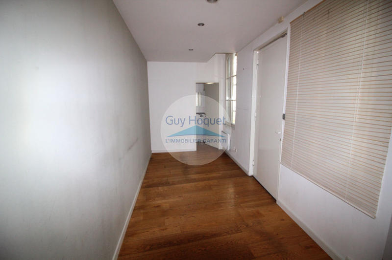 Local commercial - 71 m² - 2 pièces