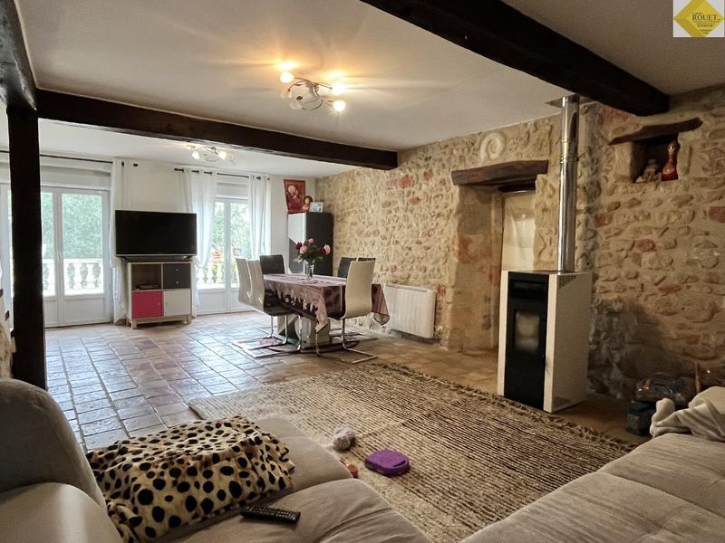 Maison - 213 m² - 6 pièces