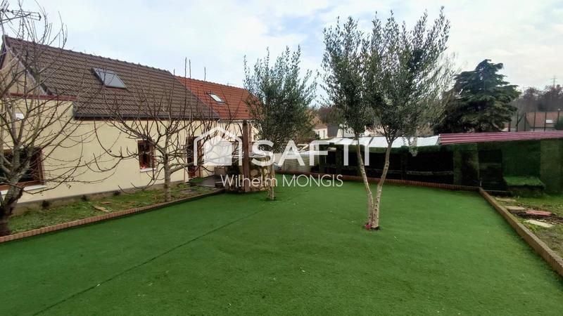 Maison - 99 m² - 4 pièces