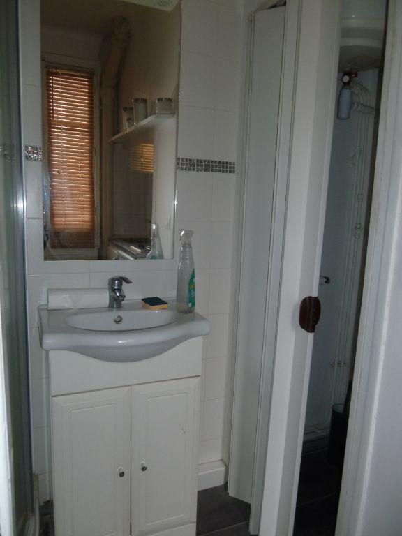 Studio - 17 m² - 1 pièce