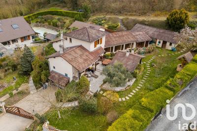 Maison - 177 m² - 5 pièces