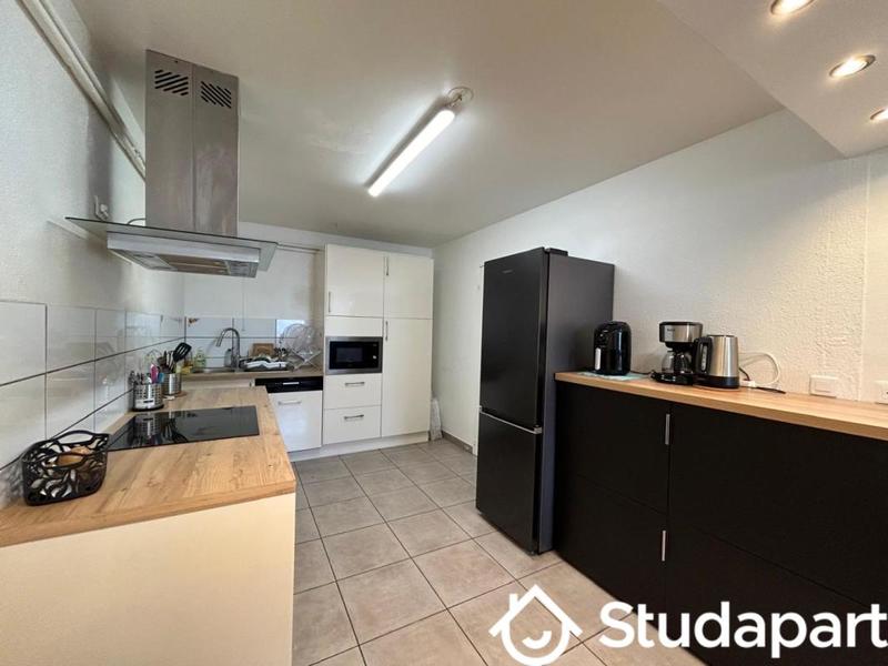 Chambre - 16 m² - 1 pièce