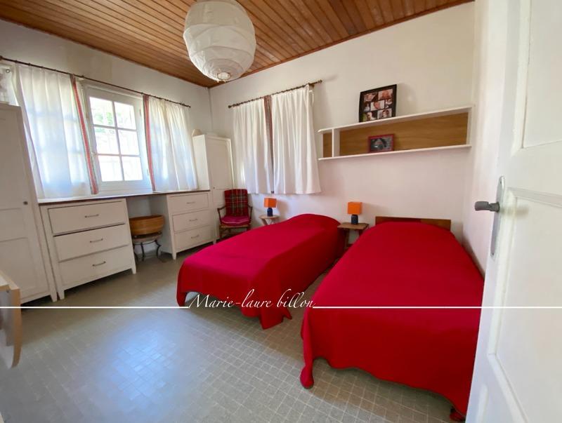 Maison - 142 m² - 8 pièces