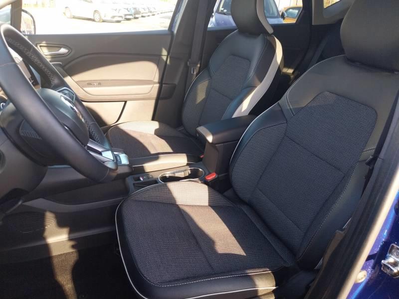 Renault Captur E-Tech Plug-in 160 Intens