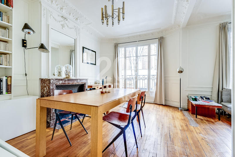 Appartement - 84 m² - 4 pièces