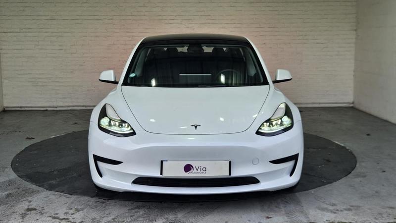 Tesla Model 3 Autonomie Standard Plus Rwd