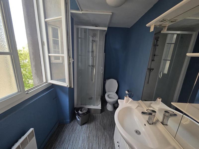 Studio - 114 m² - 5 pièces