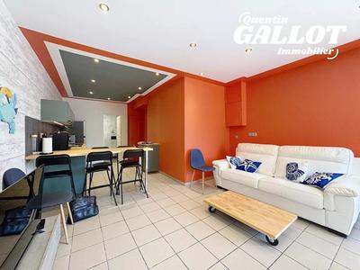 Appartement - 88 m² - 4 pièces