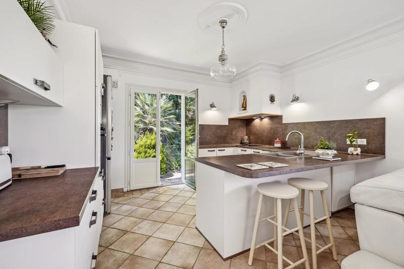 Maison - 155 m² - 7 pièces