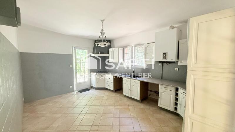 Maison - 165 m² - 5 pièces