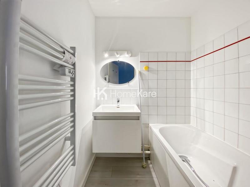 Studio - 30 m² - 1 pièce