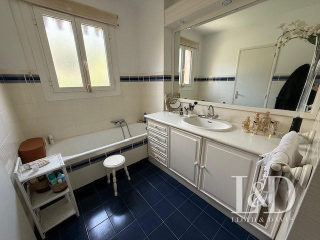 Duplex - 134 m² - 4 pièces