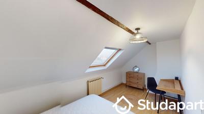 Chambre - 82 m² - 1 pièce