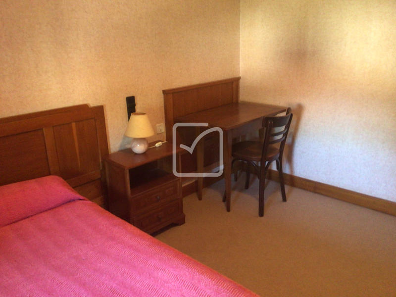 Maison - 397 m² - 17 pièces